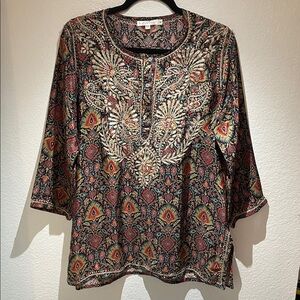 Karyn Seo Rayon Silk Blend Embroidered Henley Tunic Size M